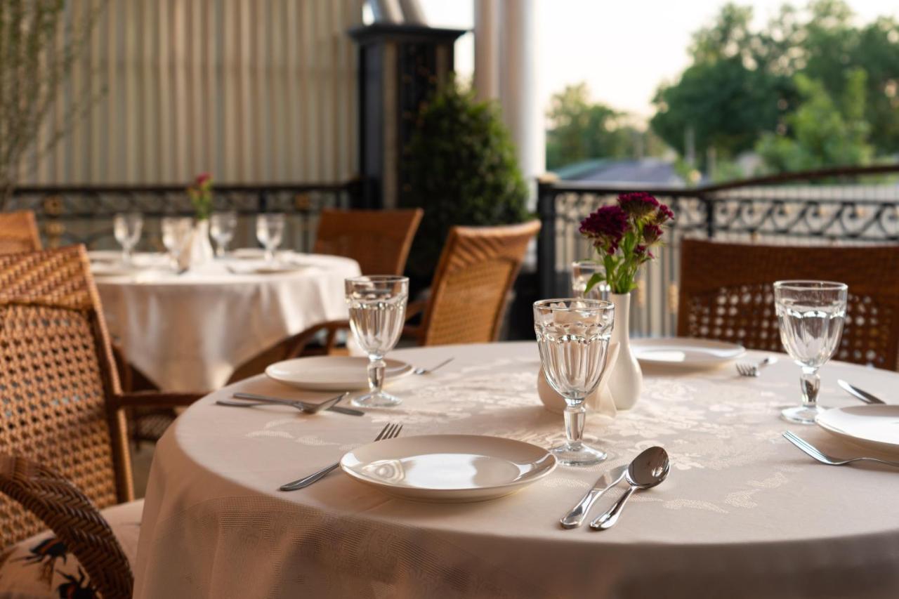 Aqua Hotel Tashkent Exterior foto