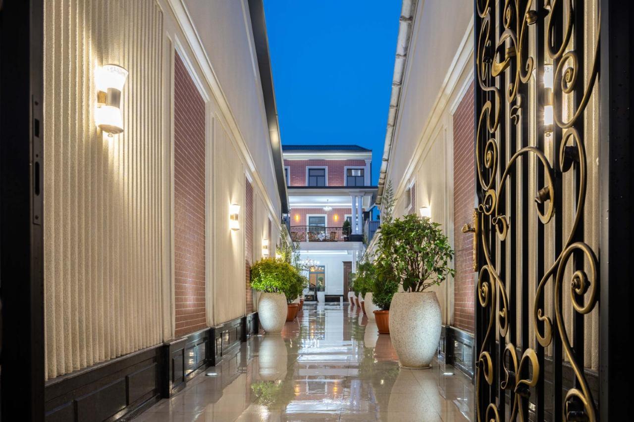 Aqua Hotel Tashkent Exterior foto